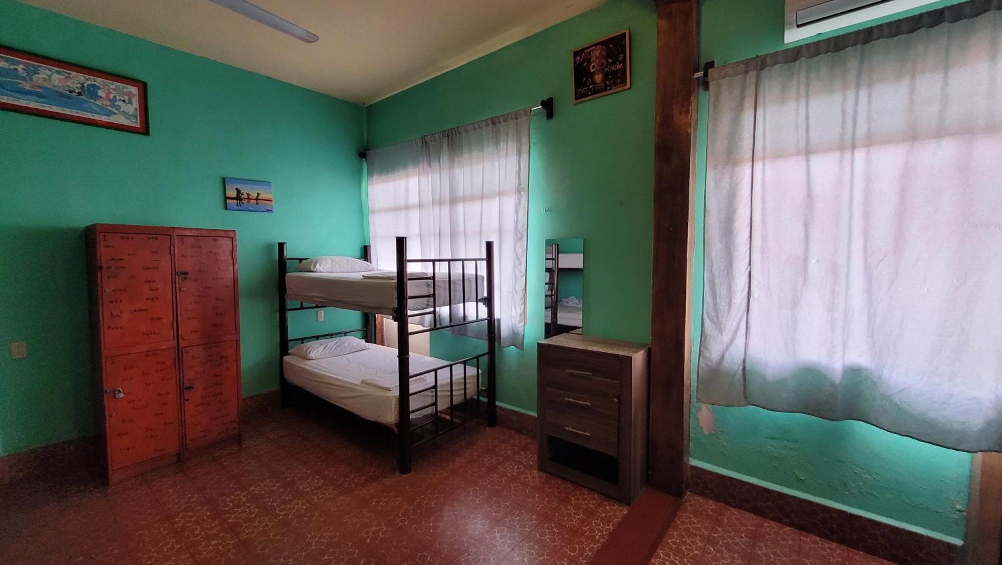 Casa Kraken Hostel プエルトバラータ エクステリア 写真