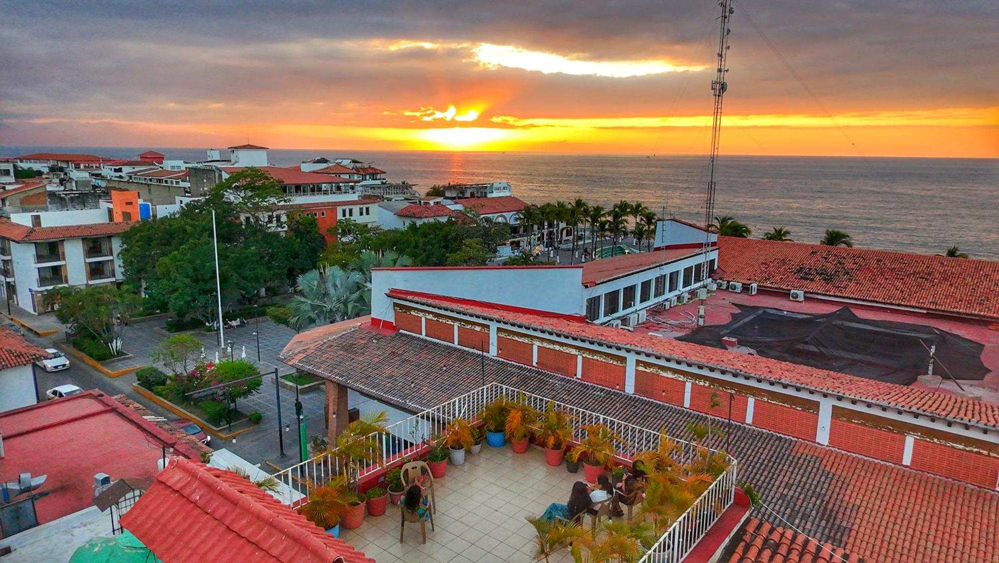 Casa Kraken Hostel プエルトバラータ エクステリア 写真